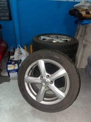 Llantas de aleación plateadas