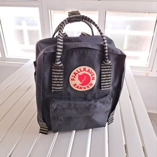 Mochila Fjällräven Kånken Mini Gris