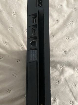 Playstation 4 Slim 1TB Negra