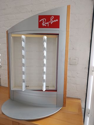 Expositor Ray-Ban
