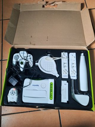 Consola de videojuegos Juguettos Infra Zone con ac