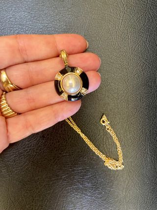 Collana con pendente bigiotteria americana firmata