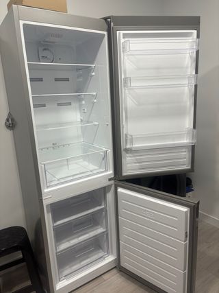 Nevera y lavadora 10 meses de uso.