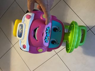 Cavalcabile bimba rosa con manico