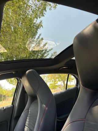 Mercedes-Benz GLA 220 4Matic 7G-DCT