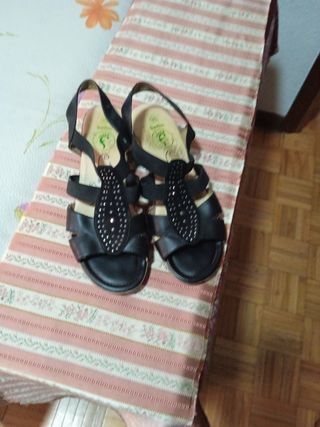 Sandalias de mujer negras