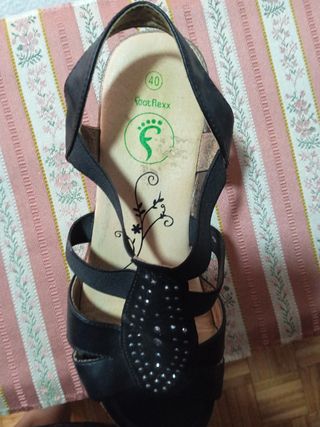 Sandalias de mujer negras