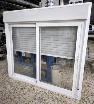 Ventana Corredera de aluminio de 151 x 136,5