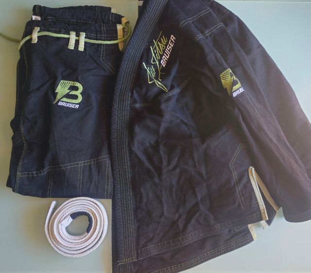 Kimono BJJ Bruiser Negro y Verde