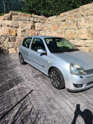Renault Clio 2005