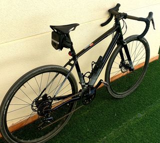 Bicicleta Gravel Felt Broam 2024
