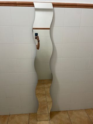 Espejo ondulado Ikea