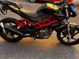Moto Benelli bn 125