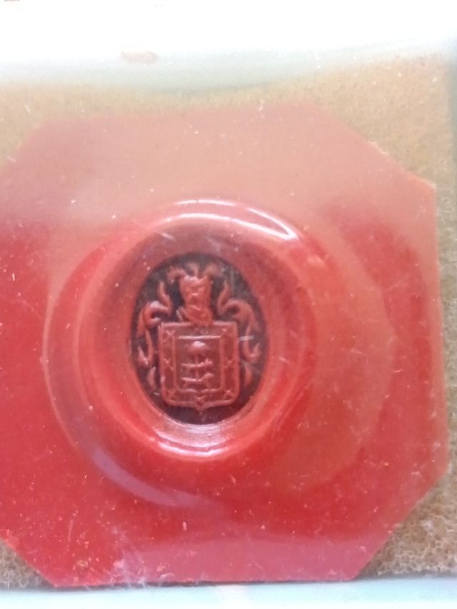 Sigilli araldici in cera rossa