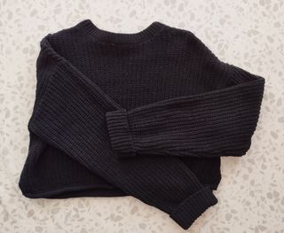 Jersey de punto negro de Bershka 