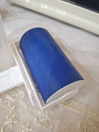 Leva pelucchi lavabile con contenitore