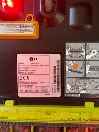 LG Hom-Bot VR8600 OB Robot Aspirador