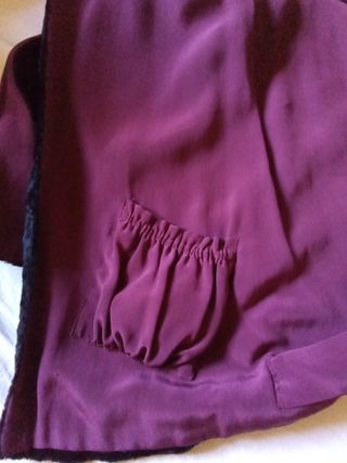 Capa exclusiva vintage mujer negra y morada 