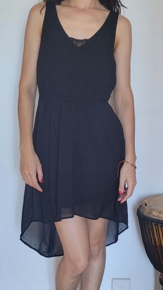 Vestido negro fiesta con encaje
