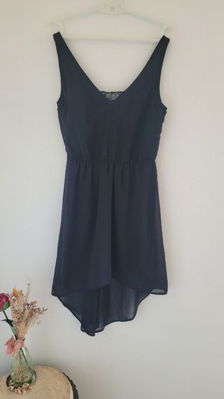 Vestido negro fiesta con encaje