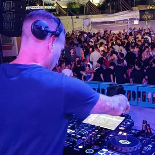 Alquiler equipo audio y servicio DJ