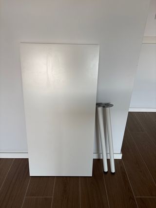 Tablero Ikea Blanco con 2 Patas