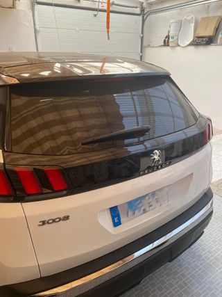 Peugeot 3008 Allure 1.2 130 CV Gasolina