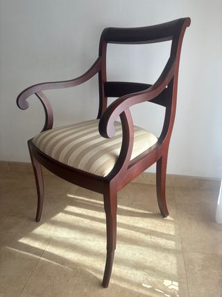 Set de 6 sillas de madera estilo clásico