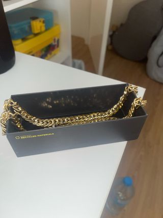 Cadena dorada grande