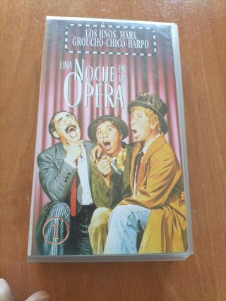VHS Los Hermanos Marx Una Noche en la Ópera
