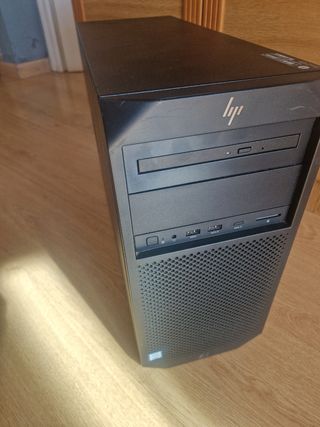 HP Z2 G4 I7 GAMING