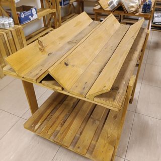 Mesa mostrador de madera