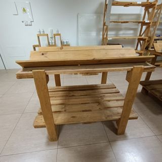 Mesa mostrador de madera