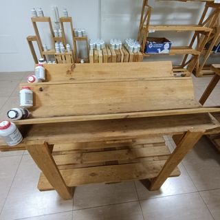 Mesa mostrador de madera