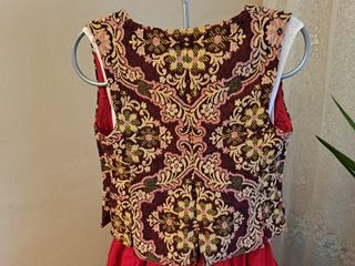 Traje regional asturiana niña