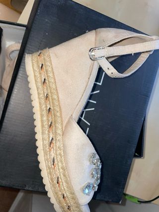 Sandalias AZAREY Beige con Pedrería