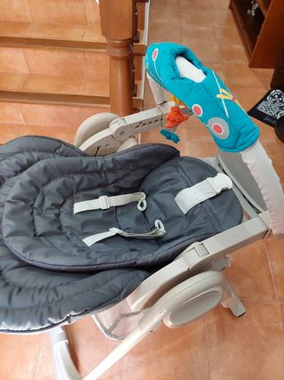 Cadeira de Papa Chicco Polly Magic