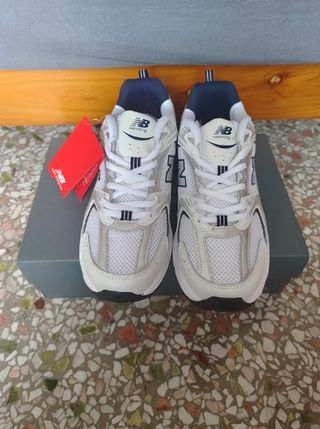 Zapatillas New Balance 530 Blancas Talla 43