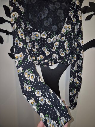 Top Zara Flores y Lunares manga larga