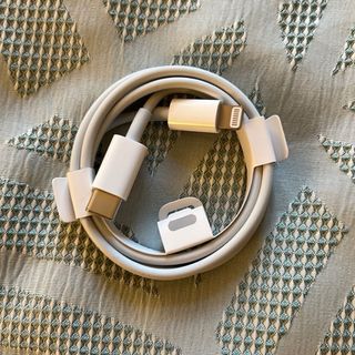 Cable Carga iPhone USB-C a Lightning Apple