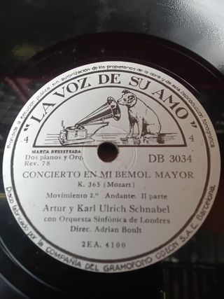 4 disco gramófono,  Beethoven, Mozart, Schubert ..