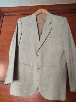 Americana ligera beige chico