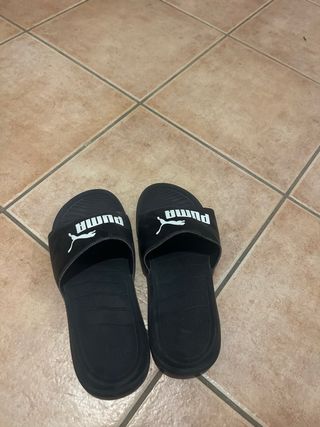 Chanclas Puma Negras Talla 40/41