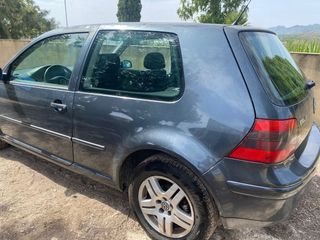 Volkswagen Golf 2001