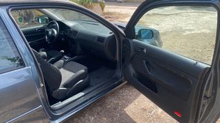 Volkswagen Golf 2001