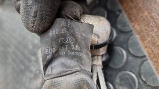 CINTURON TRASERO MEDIO CENTRAL AUDI A4 1999