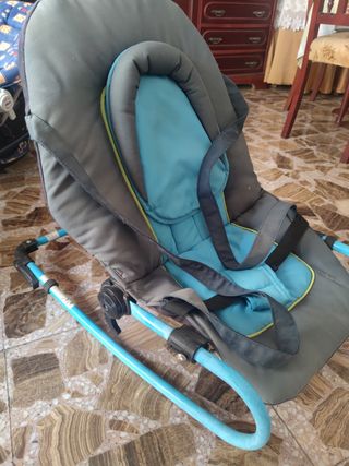 Mecedora para niños con almohada