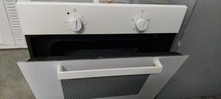 Horno de cocina en buen estado