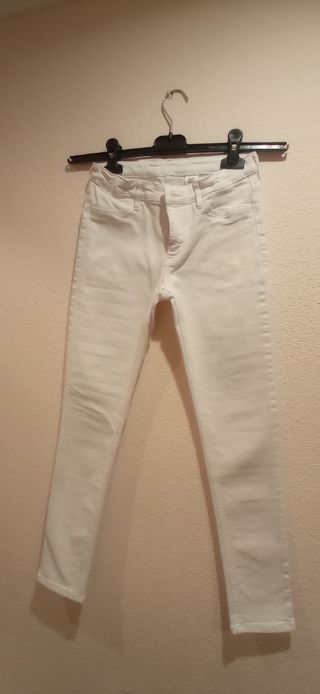 Pantalones

 niña 9-10 años