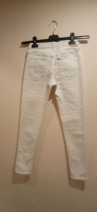 Pantalones

 niña 9-10 años